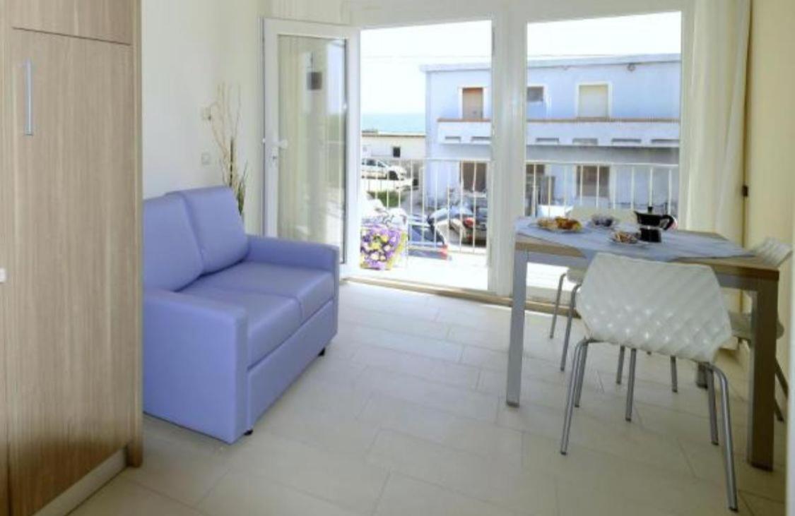 Virgola Zero Holiday Beach Apartment Porto Potenza Picena Luaran gambar